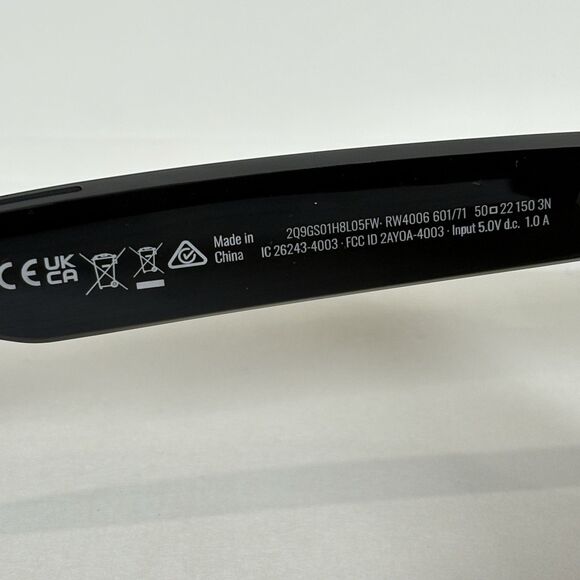 Ray-Ban Meta Wayfarer RW4006 601/71 50 Smart Glasses with Case ESSILORLUXOTTICA - Picture 14 of 16